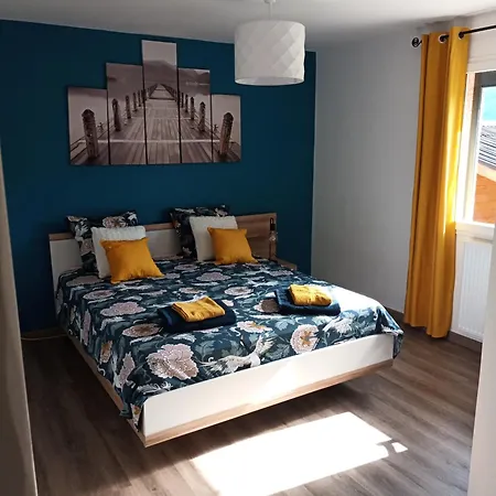 Maison Chaleureuse Calme Avec Vue Sur La Montagne. Prázdninový dům *